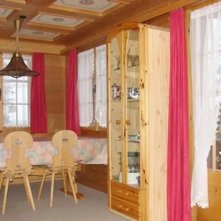 Apartment Chalet Moosrain 45 Zimmer-wohnung, Eigerblick *