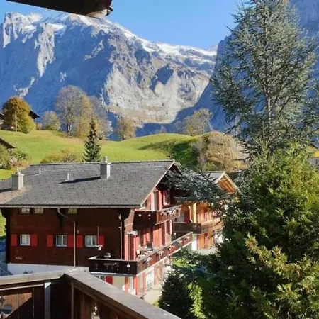 Apartment Chalet Moosrain 45 Zimmer-wohnung, Eigerblick