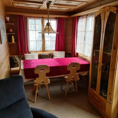 Chalet Moosrain 45 Zimmer-wohnung, Eigerblick Grindelwald